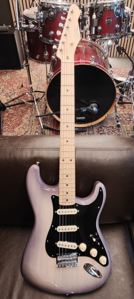 Rossi Handmade Guitars Stella Grey Burst