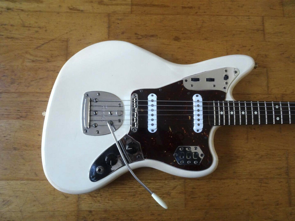 Fender Jaguar Olympic White - Tambien Cambio