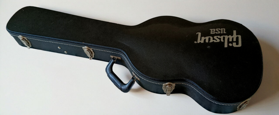 Gibson SG standard Black con estuche 2010 de segunda mano · Foto 4 de 9 · Madrid · 1150 €