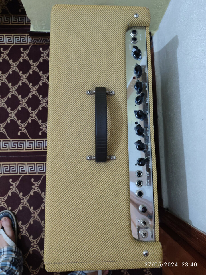 Fender blues deluxe de segunda mano · Foto 2 de 5 · Valencia · 700 €