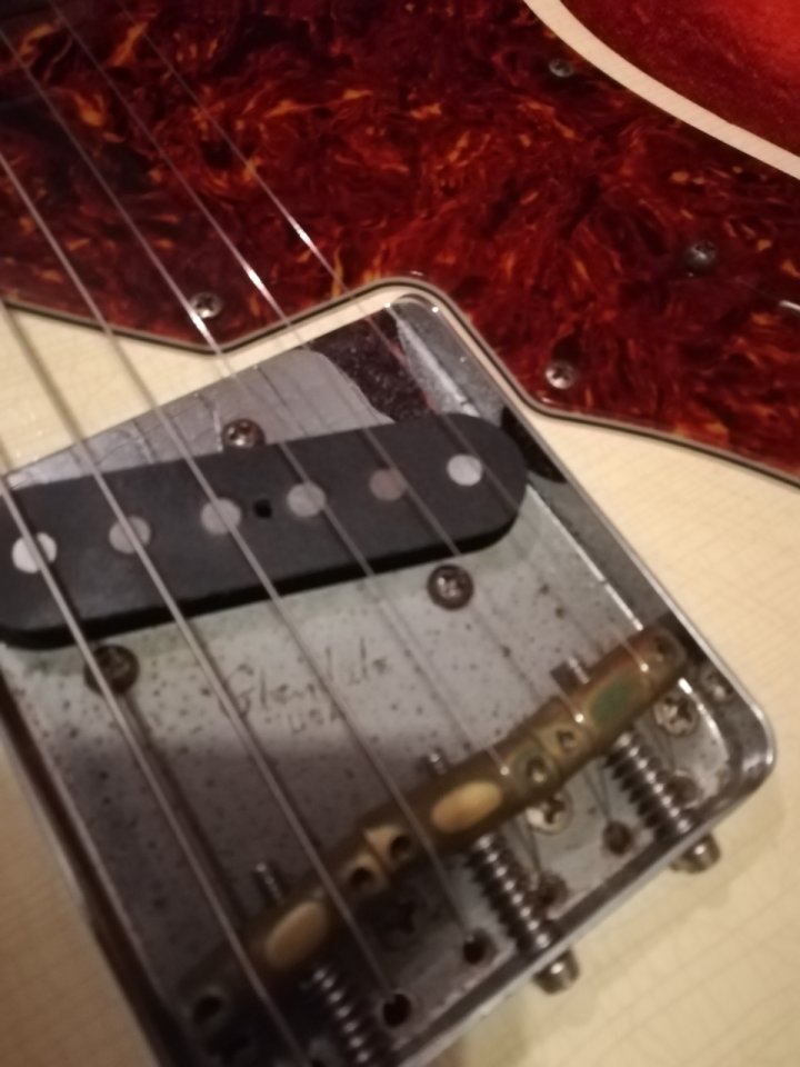 Vinetto Telecaster Artifact SC Vintage Hollow.