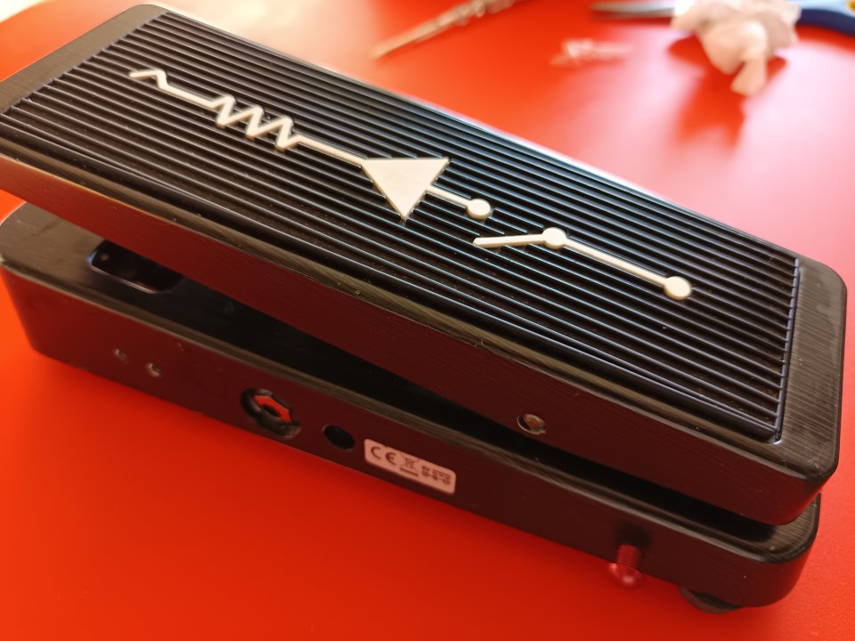 Pedal wah cae mc404