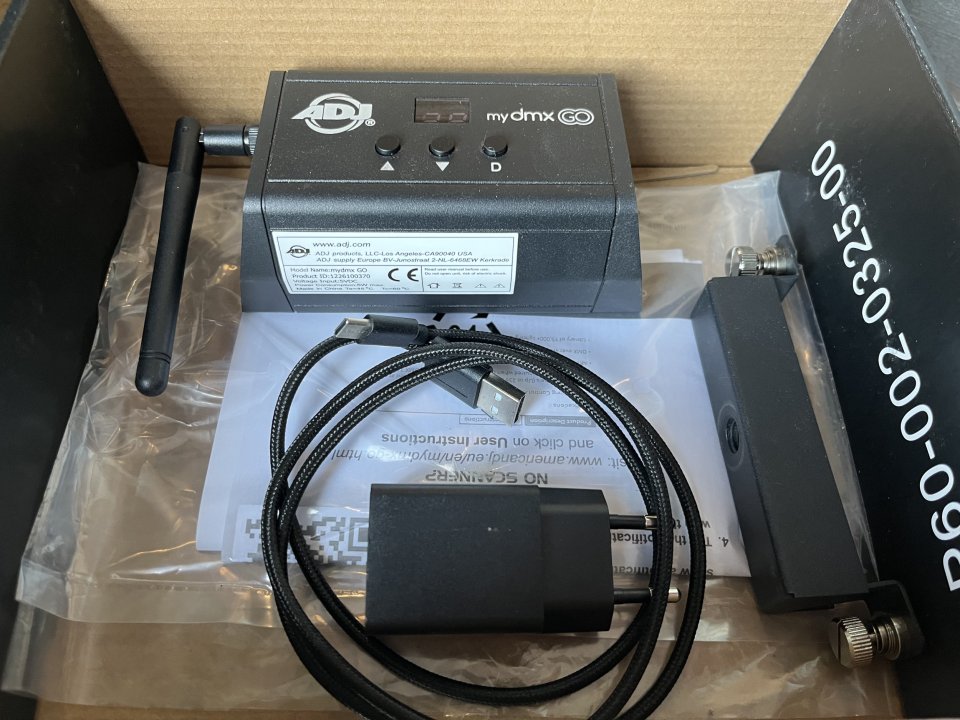 myDMX Go ADJ controlador luces por tablet de segunda mano · Foto 2 de 3 · Lleida · 160 €