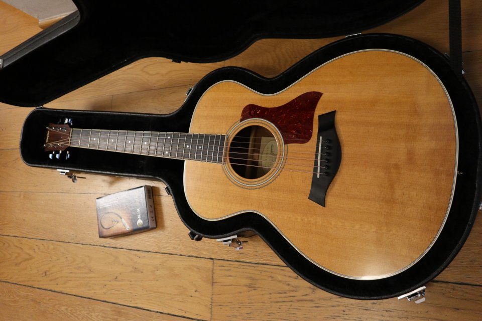 Acústica TAYLOR GC-3 con K&K Pure Mini (Made in USA) de segunda mano · Foto 4 de 8 · Málaga · 1195 €
