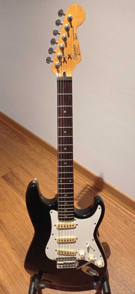 Guitarra eléctrica Squier Stratocaster Corea 1989 de segunda mano · Foto 2 de 9 · Cuenca · 200 €