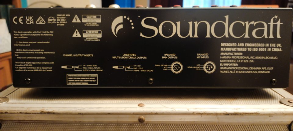 Soundcraft EPM6 Mesa de Mezclas Analógica 6 Canales de segunda mano · Foto 6 de 7 · Valencia · 220 €