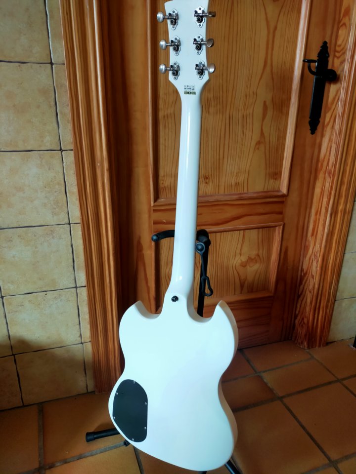 Guild S100 Polara / Korea / EMG 81 - 85 USA de segunda mano · Foto 4 de 4 · León · 600 €