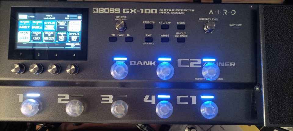 Boss GX 100 de segunda mano · Foto 1 de 2 · Alicante · 370 €