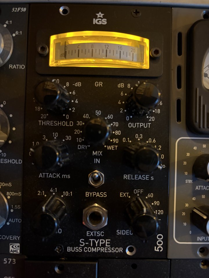 Compresor Igs s-type buss compressor serie 500 de segunda mano · Foto 1 de 3 · Gipuzkoa · 500 €