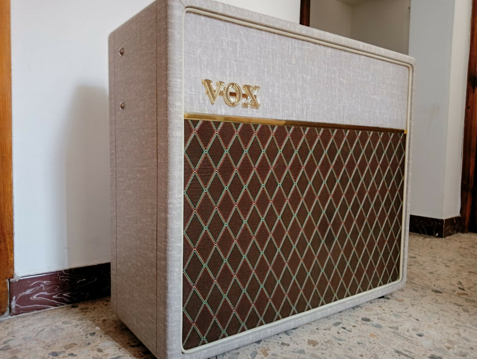 Cambio o Vendo Vox AC15 Handwired 1x12 (Reservado)