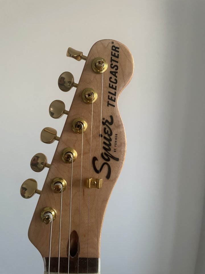 squire telecaster, 40th anniversary de segunda mano · Foto 4 de 8 · Valencia · 310 €