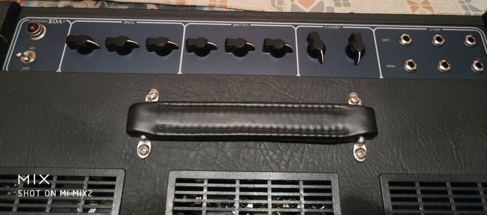 Vox AC30hw 60th anniversary de segunda mano · Foto 4 de 10 · Zaragoza · 4000 €
