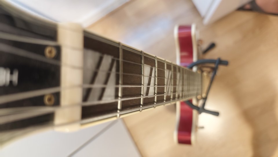 Washburn HB35 china de 2013 con Bigsby de segunda mano · Foto 9 de 10 · Madrid · 480 €