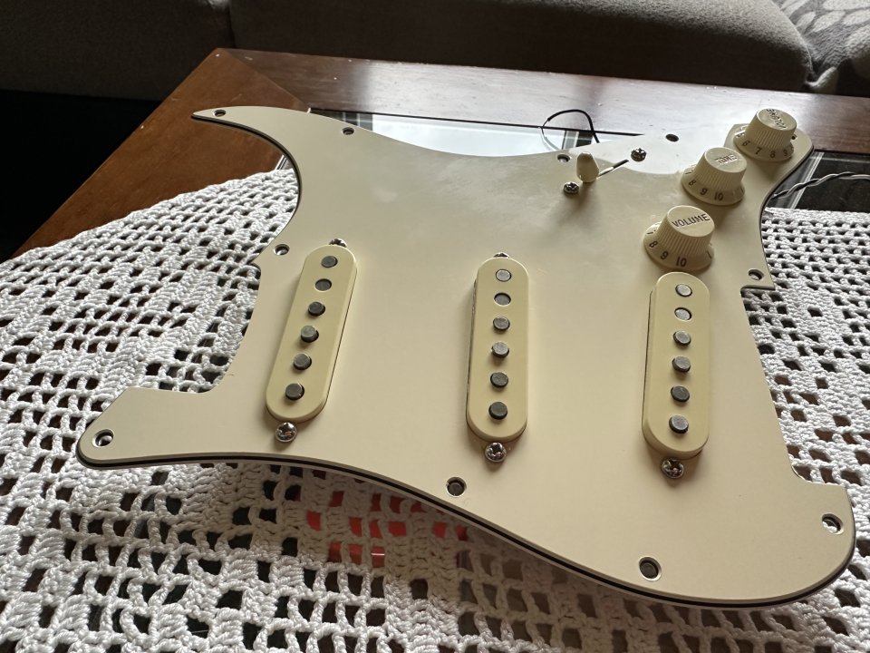 Golpeador completo  Fender Strat Custom Shop 69