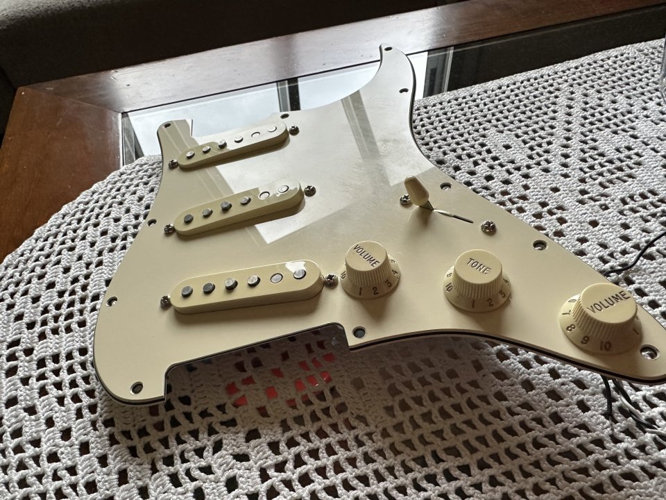 Golpeador completo  Fender Strat Custom Shop 69