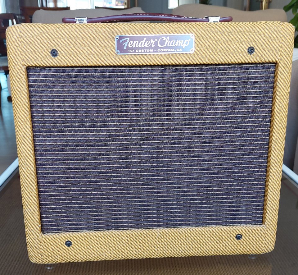 FENDER 57' CUSTOM CHAMP