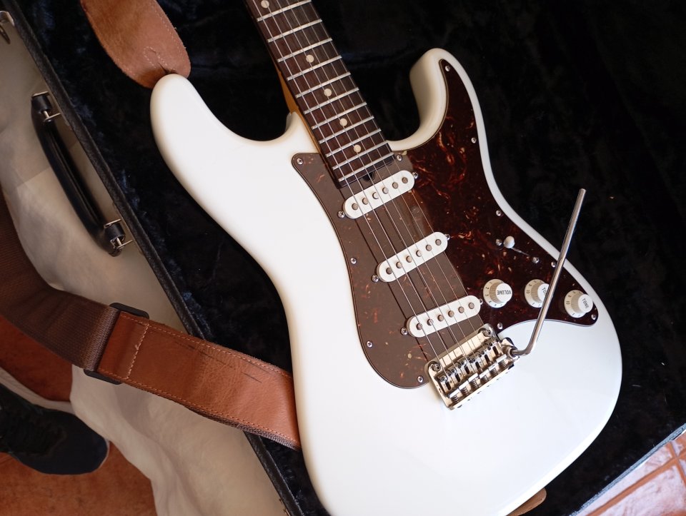 Suhr Scott Henderson OW de segunda mano · Foto 9 de 10 · Araba · 3750 €