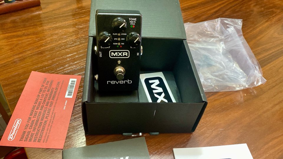 MRX M300 Reverb (nuevo)