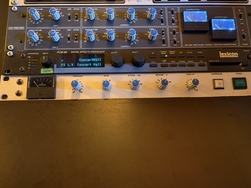 Compresor tipo ssl buss compresor G series de segunda mano · Foto 1 de 4 · Gipuzkoa · 400 €