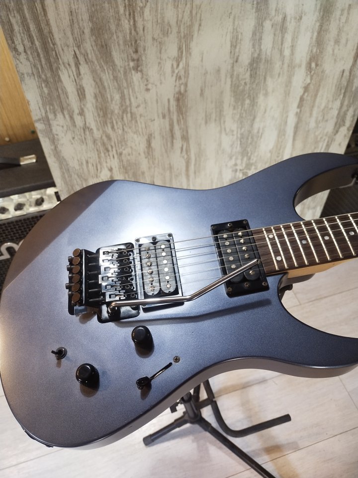 Yamaha RGX420S D6 de segunda mano · Foto 2 de 10 · Valencia · 337 €