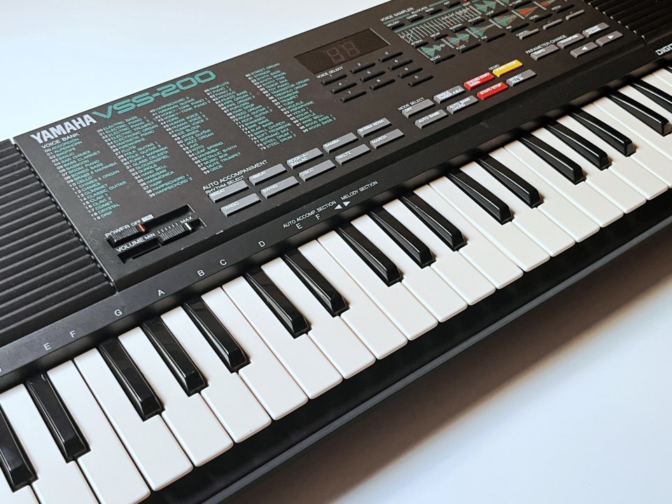 Sampler Yamaha VSS 200 de segunda mano · Foto 4 de 4 · Sevilla · 140 €