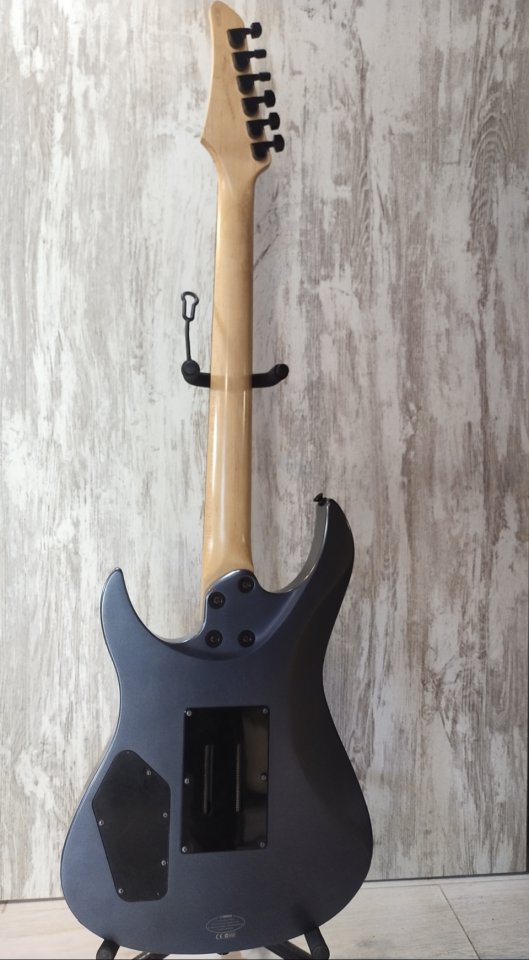 Yamaha RGX420S D6 de segunda mano · Foto 4 de 10 · Valencia · 337 €