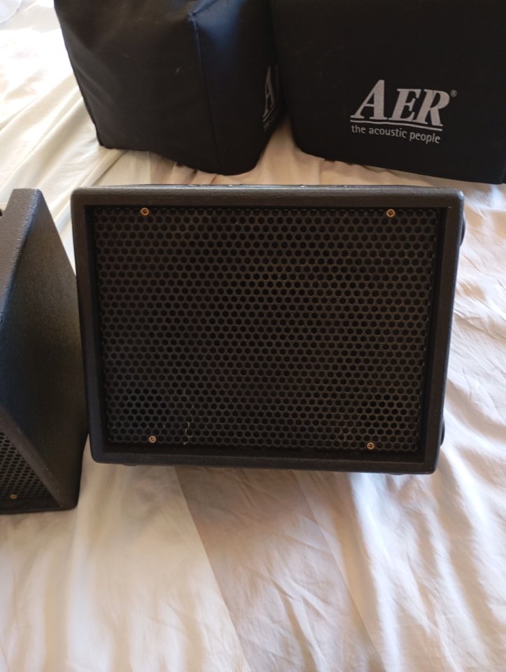 Aer compact 60 y monitor AG8 de segunda mano · Foto 5 de 6 · Araba · 1300 €