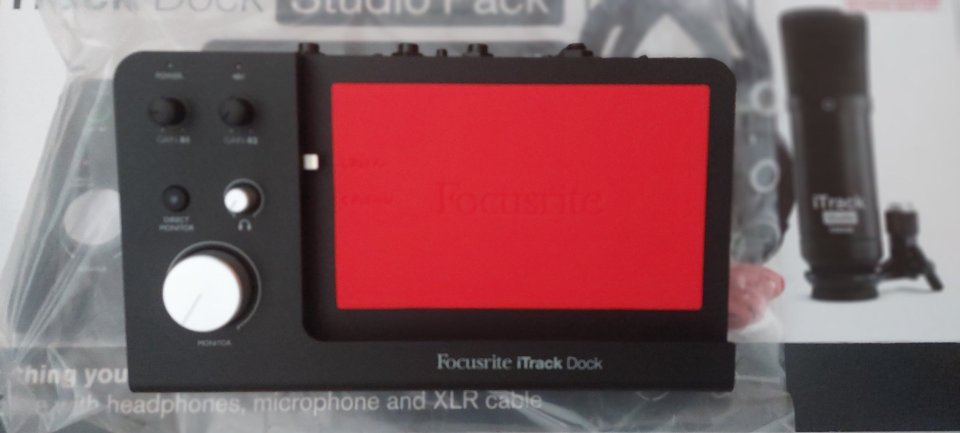 Focusrite iTrack Dock Studio Pack iPad de segunda mano · Foto 4 de 9 · Madrid · 120 €