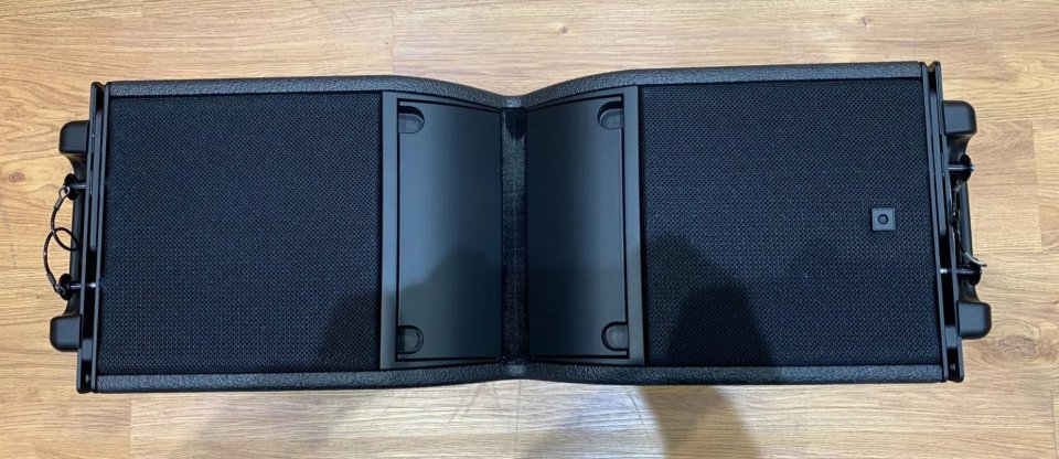 Cajas Copia KARA II de segunda mano · Foto 1 de 2 · Madrid · 6000 €