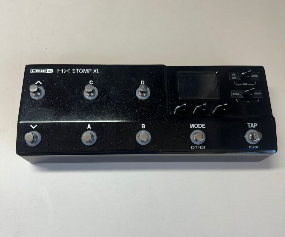 LINE 6 HX Stomp XL de segunda mano · Foto 1 de 3 · Barcelona · 450 €