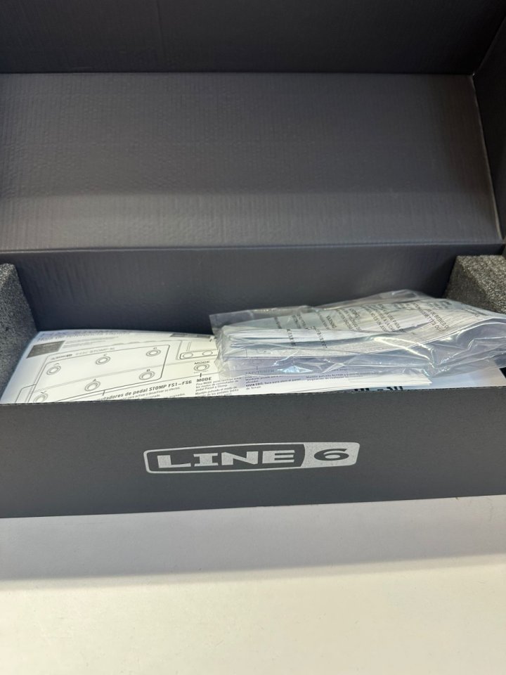 LINE 6 HX Stomp XL de segunda mano · Foto 3 de 3 · Barcelona · 450 €