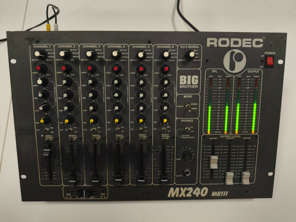 RODEC MX240 MKIII - Big Brother de segunda mano · Foto 6 de 6 · Valencia · 975 €