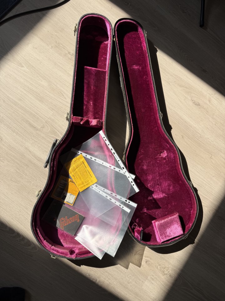 1974 Gibson Les Paul Custom Sunburst de segunda mano · Foto 10 de 10 · Madrid · 6000 €
