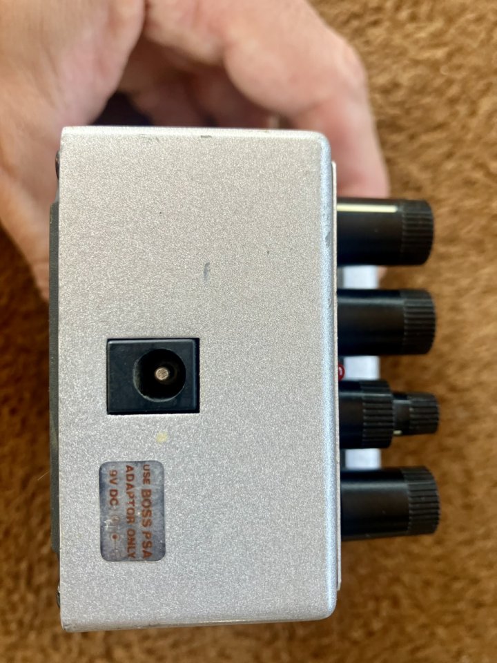 Boss Hyper Fuzz FZ-2 (Silver Label, 1993–1997, Made in Taiwan)