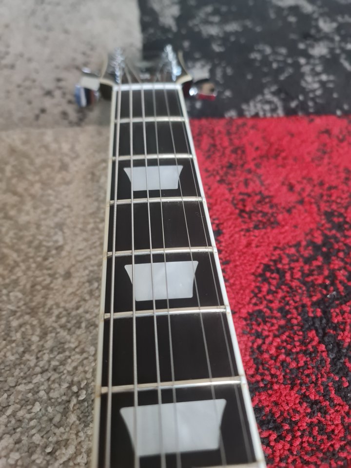 Gibson SG Guitar of the week 2008