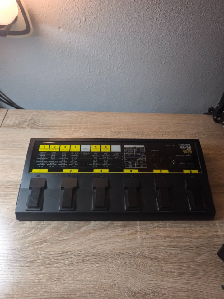 Multiefectos Boss ME-6B