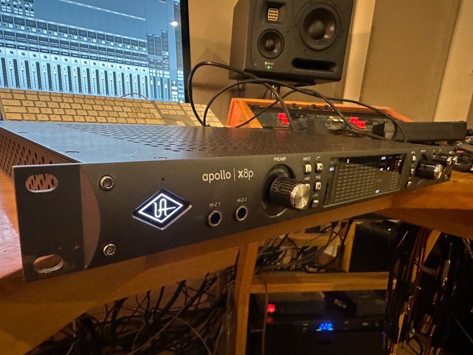 Universal Audio Apollo X8p