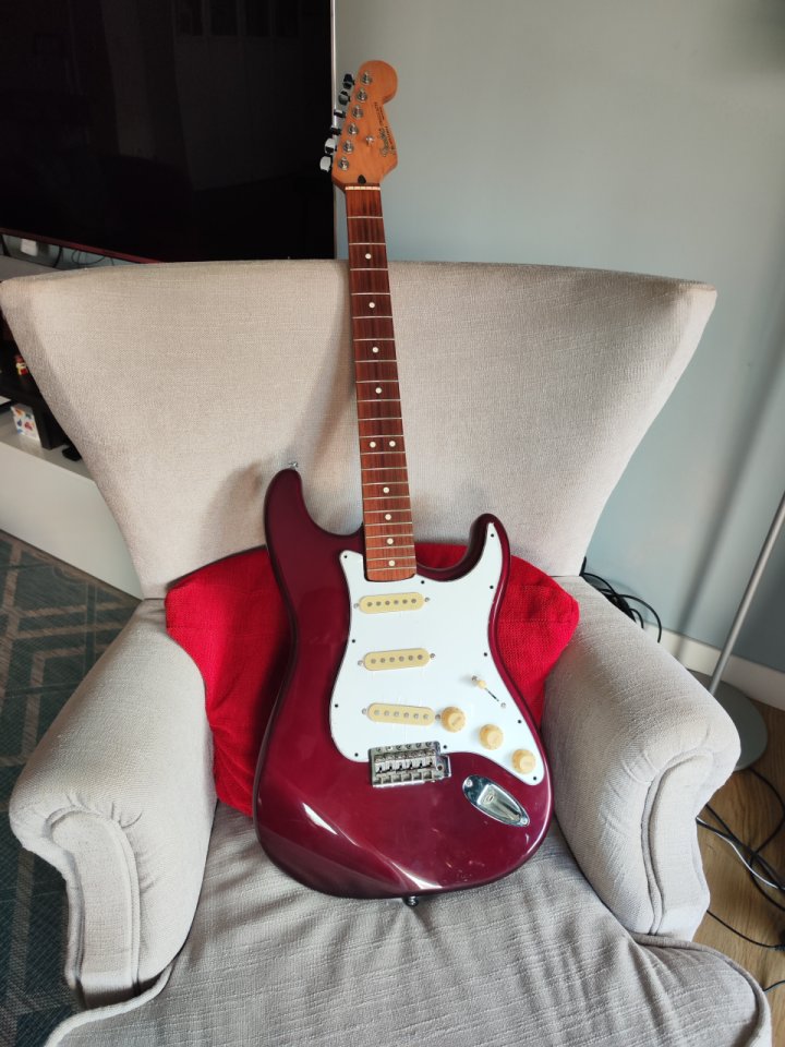 Fender stratocaster mexico rojo vino