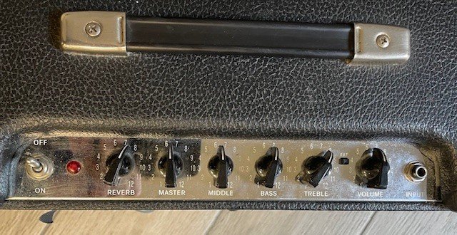 Fender Blues Jr. U.S.A.  RESERVADO