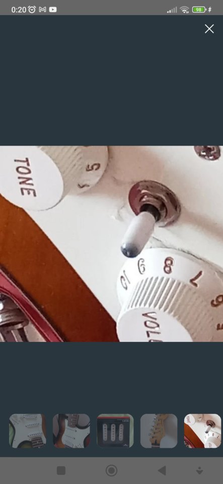 Guitarra eléctrica Fender Roland GC-1 con pastillas Fender Fat 60's.