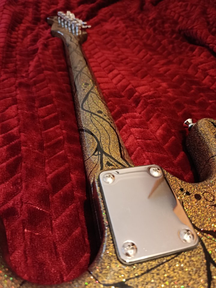 Guitarra Eléctrica LKE Golden Abyss de segunda mano · Foto 4 de 10 · Cantabria · 400 €