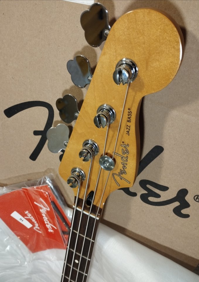 Fender Jazz Bass Player 2 MiM de segunda mano · Foto 3 de 10 · Badajoz · 625 €