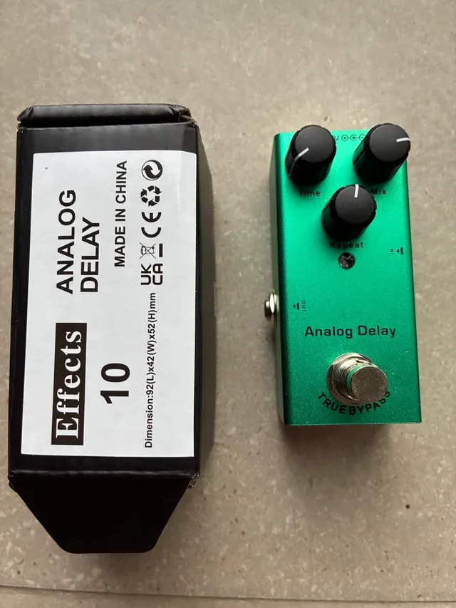 Pedal Delay Analógico