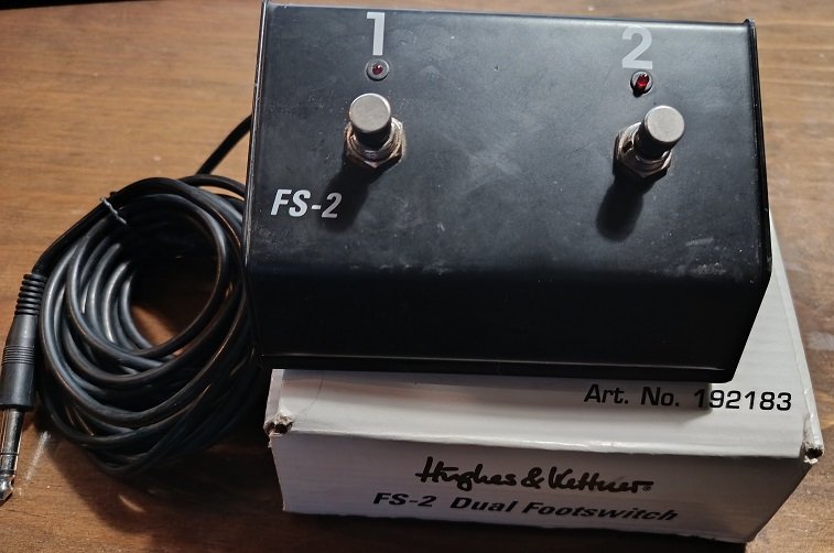 Cabezal Hughes & Kettner – TubeMeister 36 .