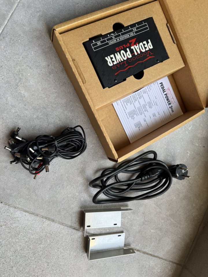 Voodoo Labs Pedal Power 2 Plus de segunda mano · Foto 3 de 3 · Barcelona · 100 €