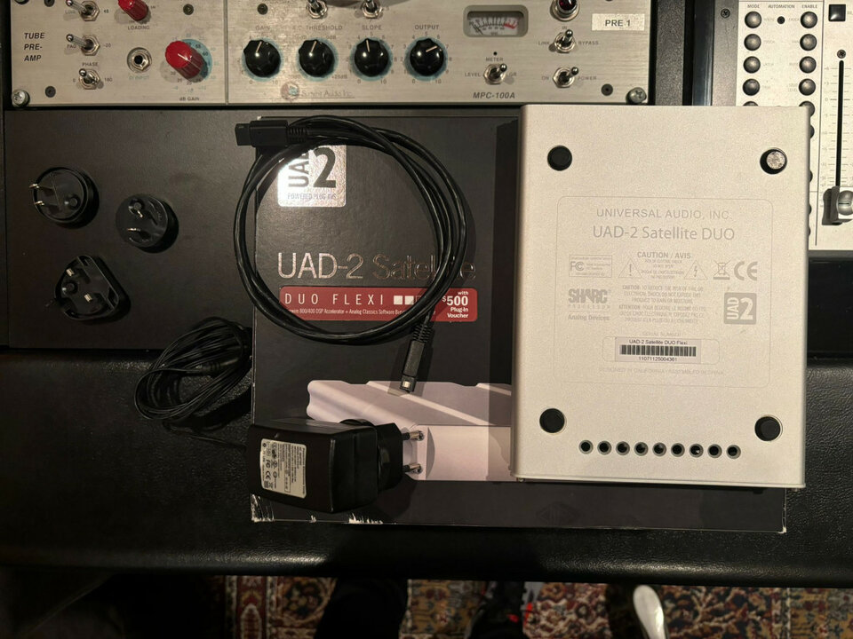 Universal Audio UAD-2 SATELLITE DUO CORE