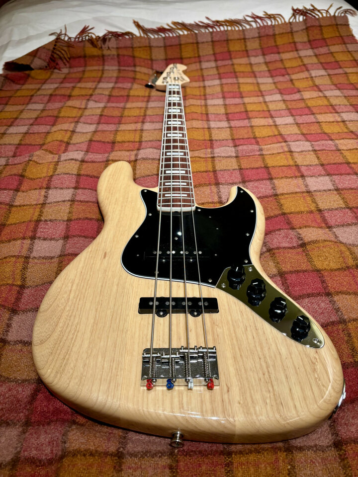 OFERTA Jazz Bass Custom Shop