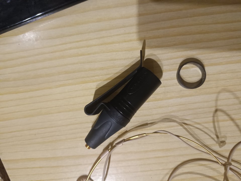 DPA 4066 con adaptador microdot a miniyack, a XLR y a TA3F, para akg, samsung de segunda mano · Foto 4 de 5 · Madrid · 400 €