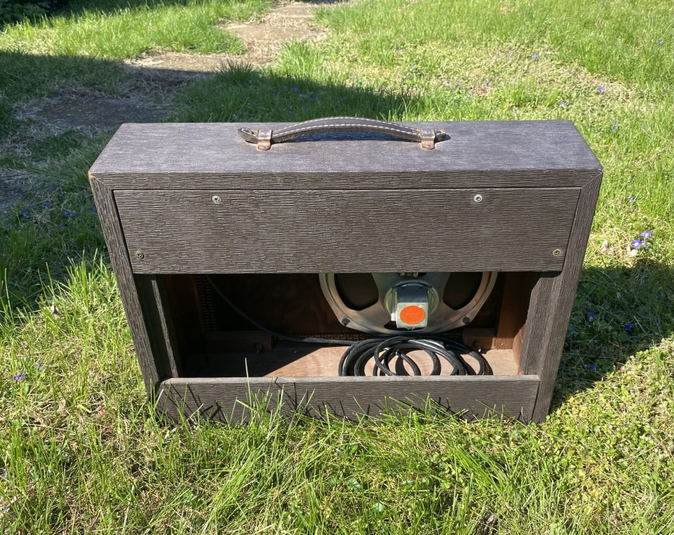 Amplificador Gibson Skylark GA-5T de 1965