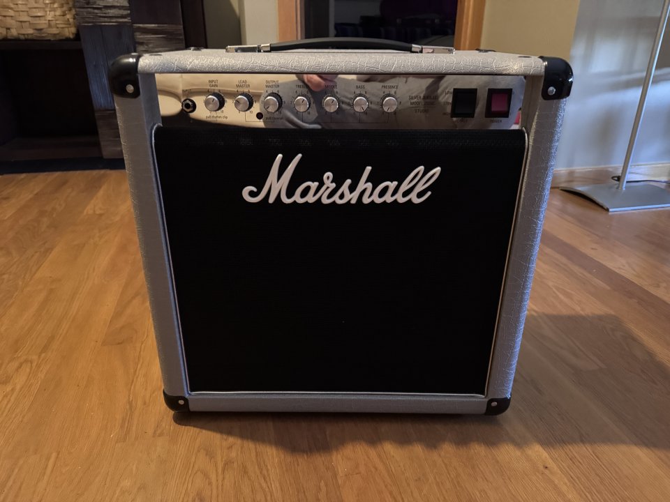 Marshall 2525c mini Silver Jubilee de segunda mano · Foto 3 de 4 · A Coruña · 750 €